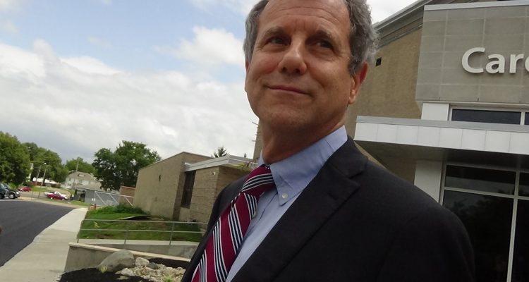 Sherrod Brown Is the Prince of the Progressive Left