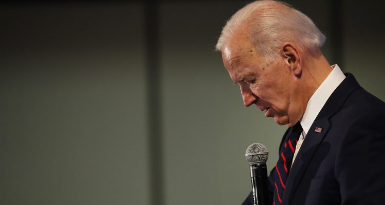 Biden Administration Prioritizing Optics Over Ambitious Vaccine Distribution Plan