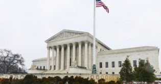 New Polling Finds a ‘Lack of Public Appetite’ For Democrats’ Attempts to Expand the Supreme Court