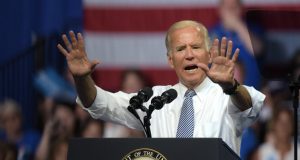 Polls: Americans Struggle With Inflation, Say Biden ‘Incompetent’
